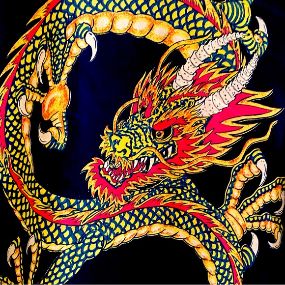 100% Silk Avanti Enter The Dragon shirt excellent condition - Picture 1 of 9